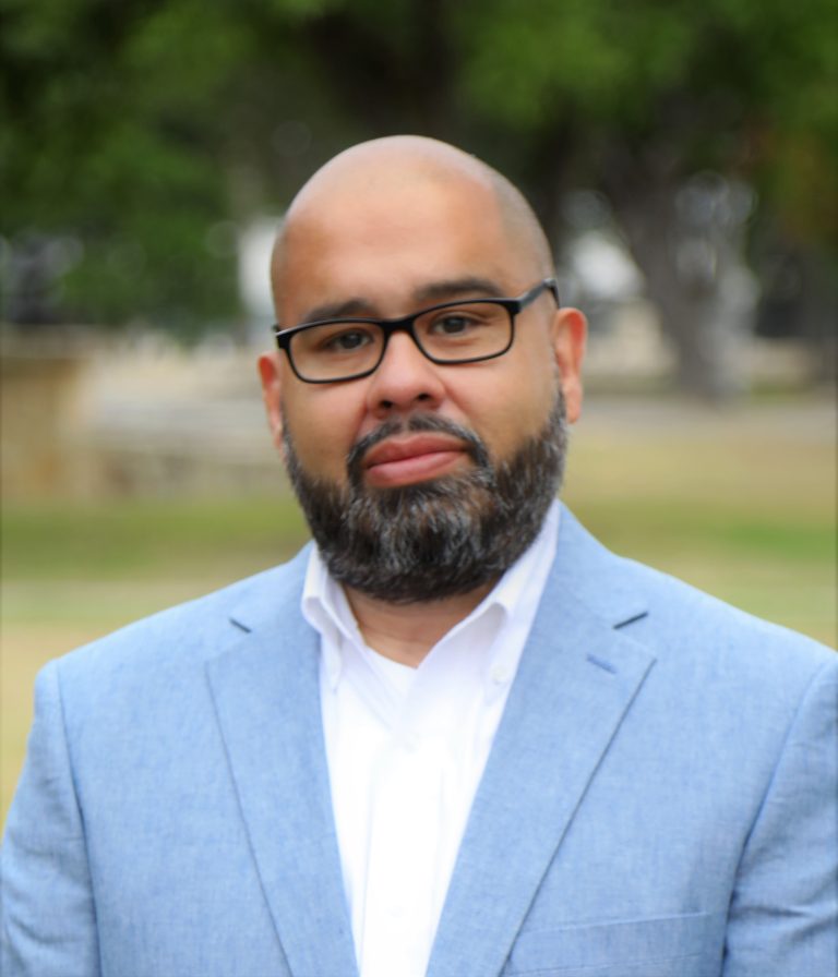 Headshot of Sal Sifuentes